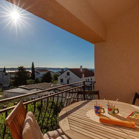 Three Bedroom Apartment In Biograd Биоград-на-Мору Экстерьер фото