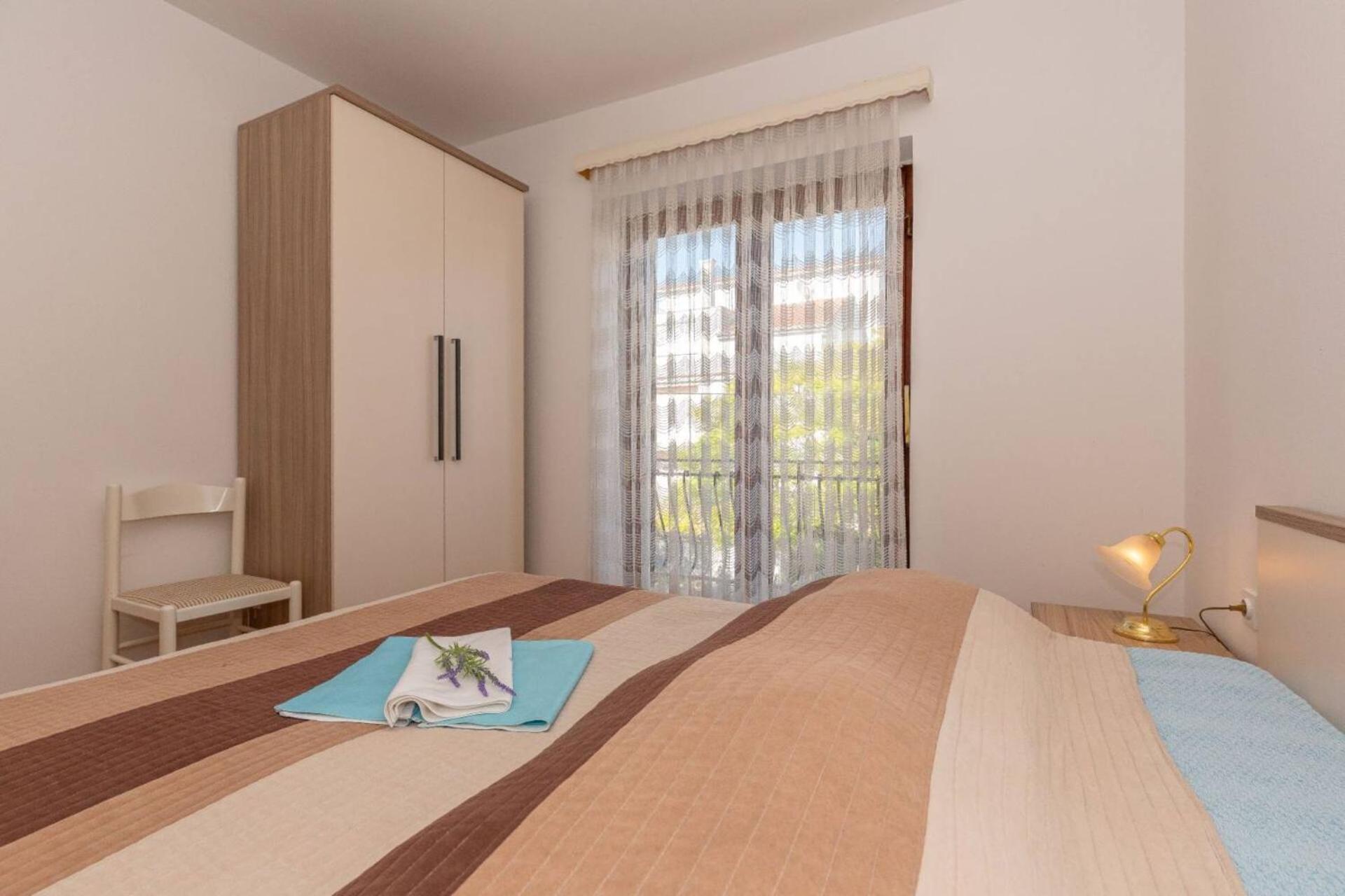 Three Bedroom Apartment In Biograd Биоград-на-Мору Экстерьер фото