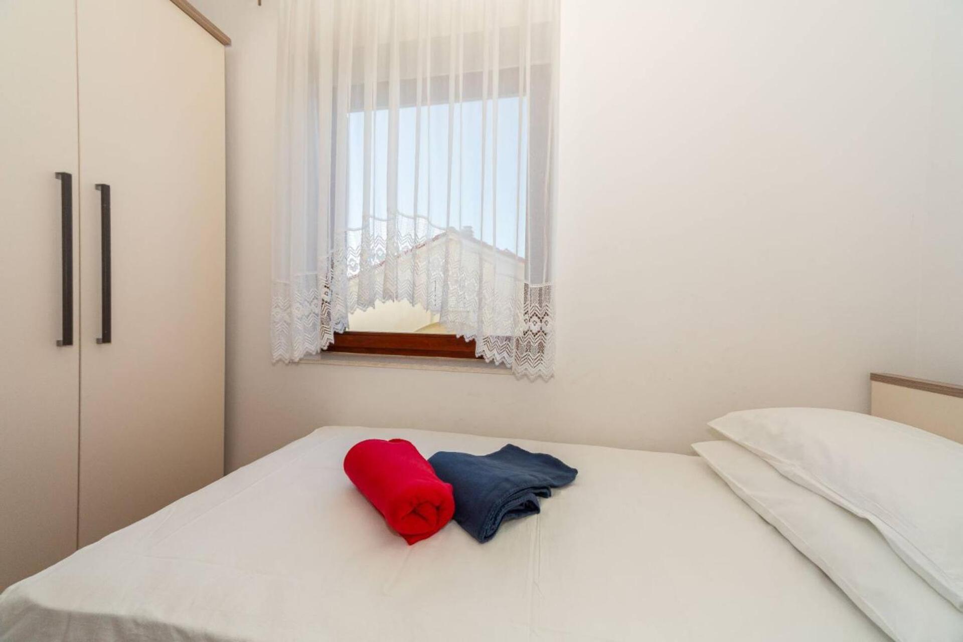 Three Bedroom Apartment In Biograd Биоград-на-Мору Экстерьер фото