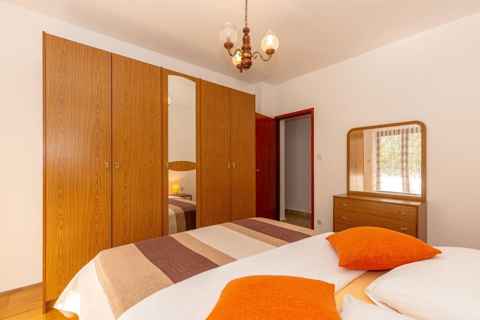 Three Bedroom Apartment In Biograd Биоград-на-Мору Экстерьер фото